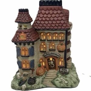 Creepy Hollow Dr. Frankenstein's Mansion Midwest of Cannon Falls Vintage